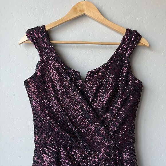 Rene Ruiz Gown Burgundy‎ Off the Shoulder Sequin Cocktail Formal Maxi Dress Sz 4 - Picture 4 of 12